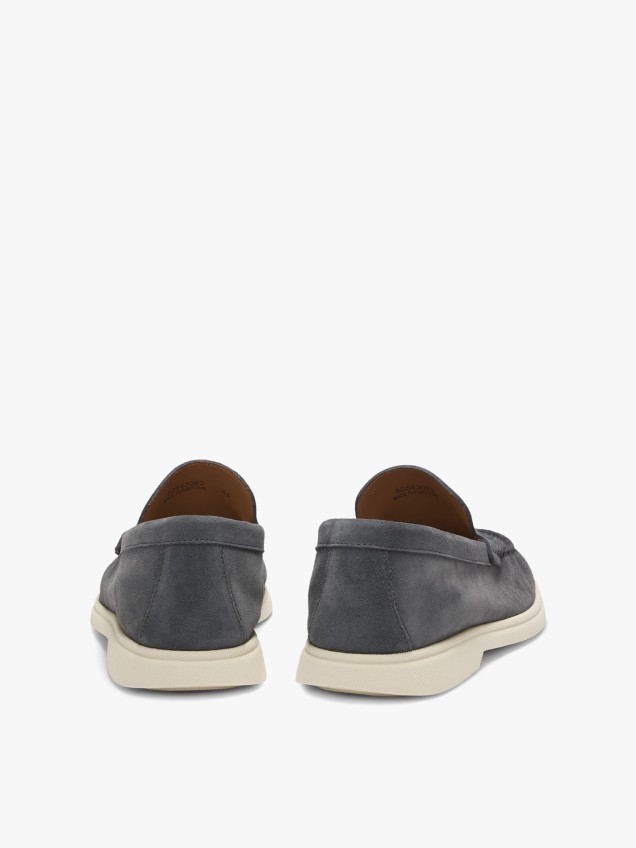 Loafers em Camurça