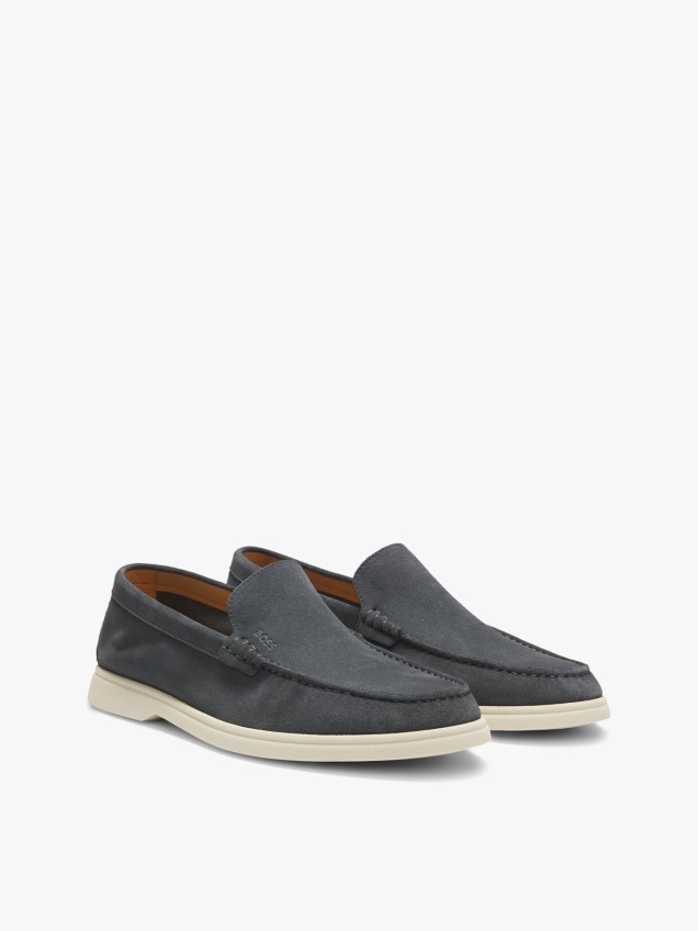 Loafers em Camurça