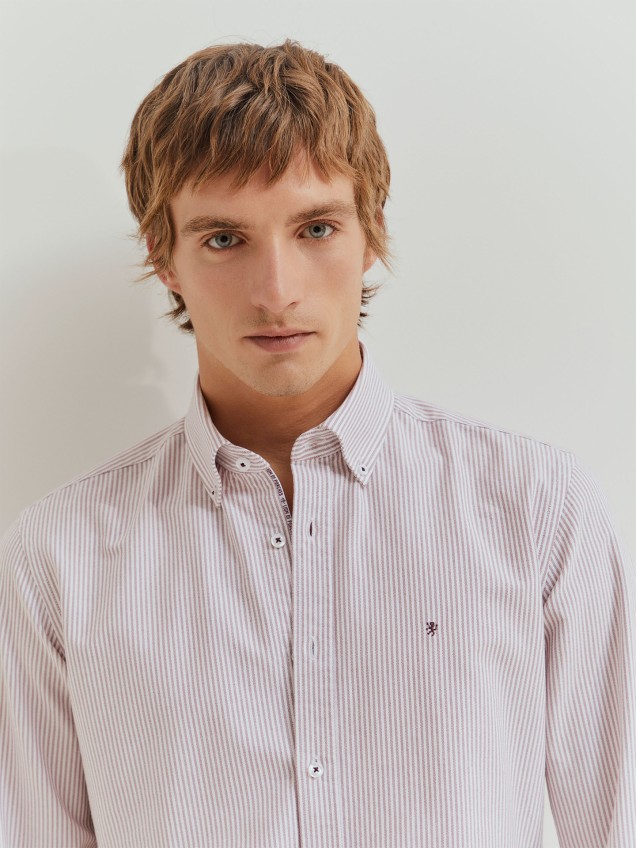 Camisa às Riscas Slim Fit