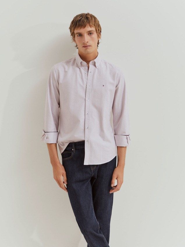 Camisa às Riscas Slim Fit