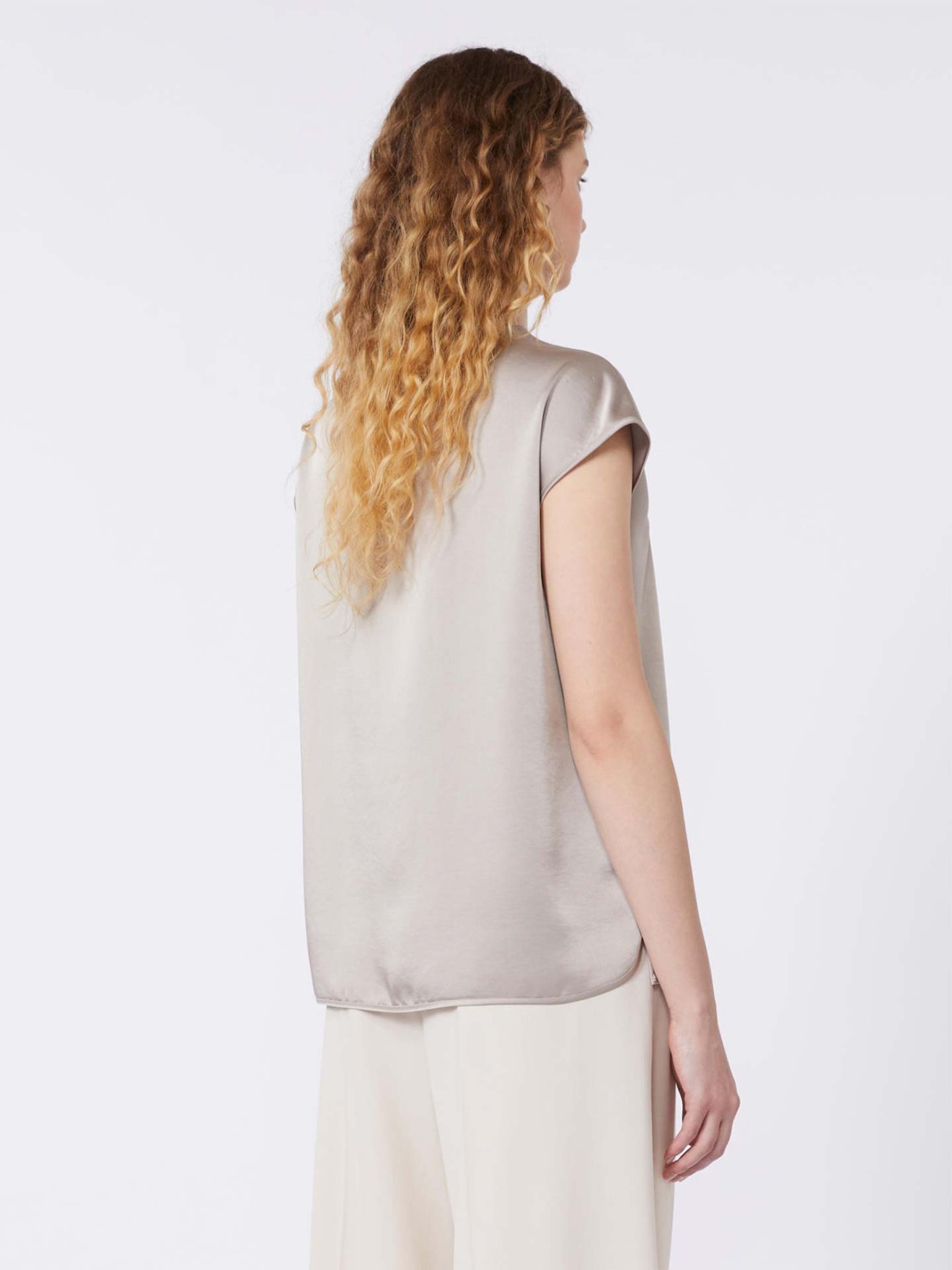 Top de Cetim WKDSTAFFA