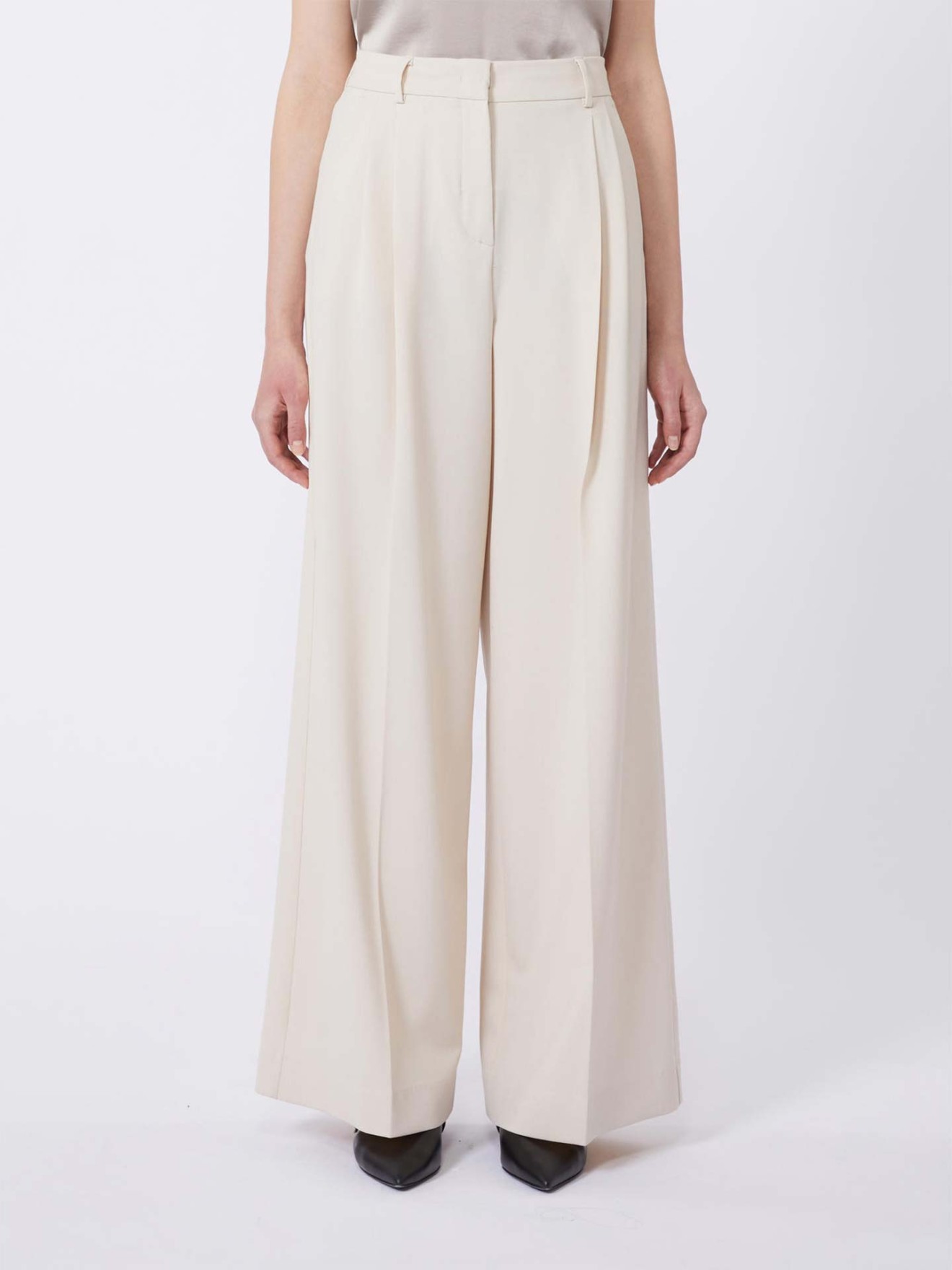 Cal�as de Alfaiataria WKDASTA