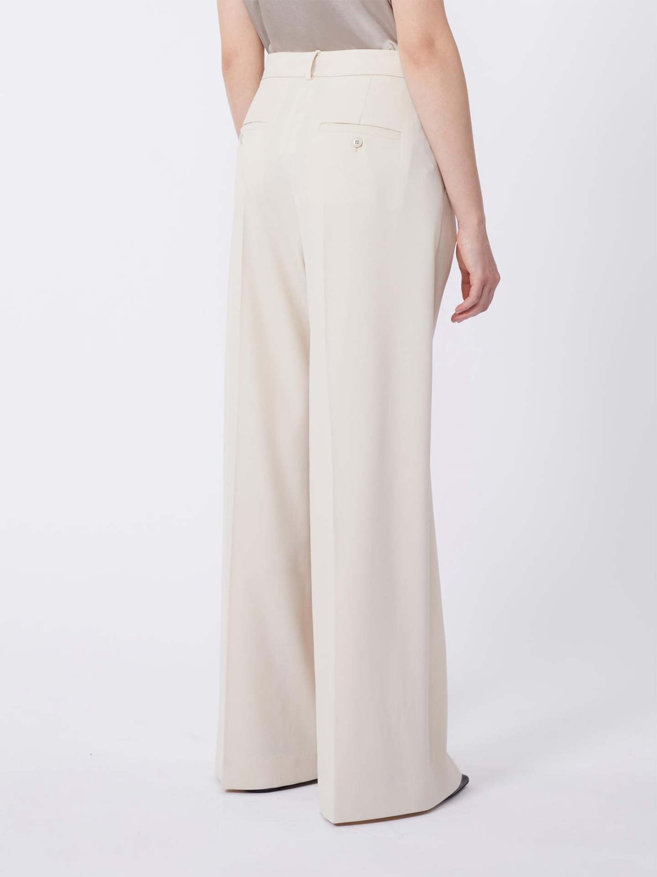 Cal�as de Alfaiataria WKDASTA