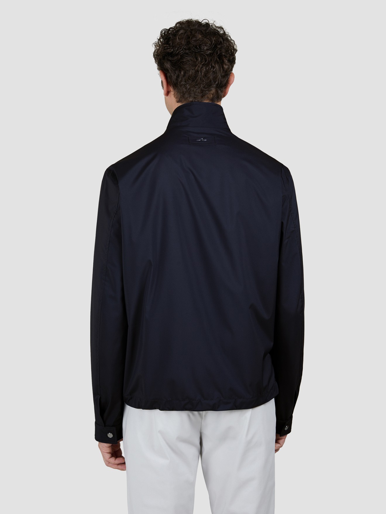 Casaco Typhoon Platinum