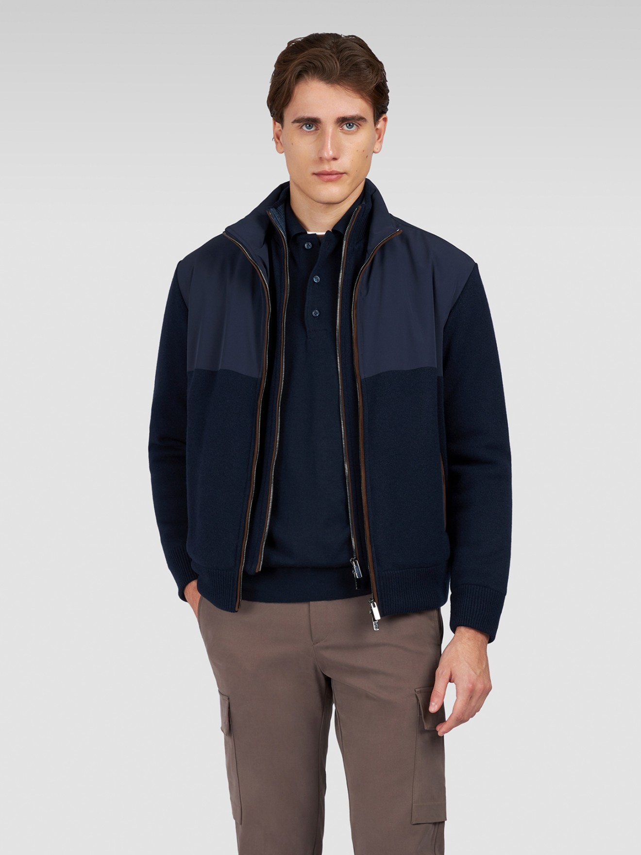 Blus�o Combinado com Gola Alta