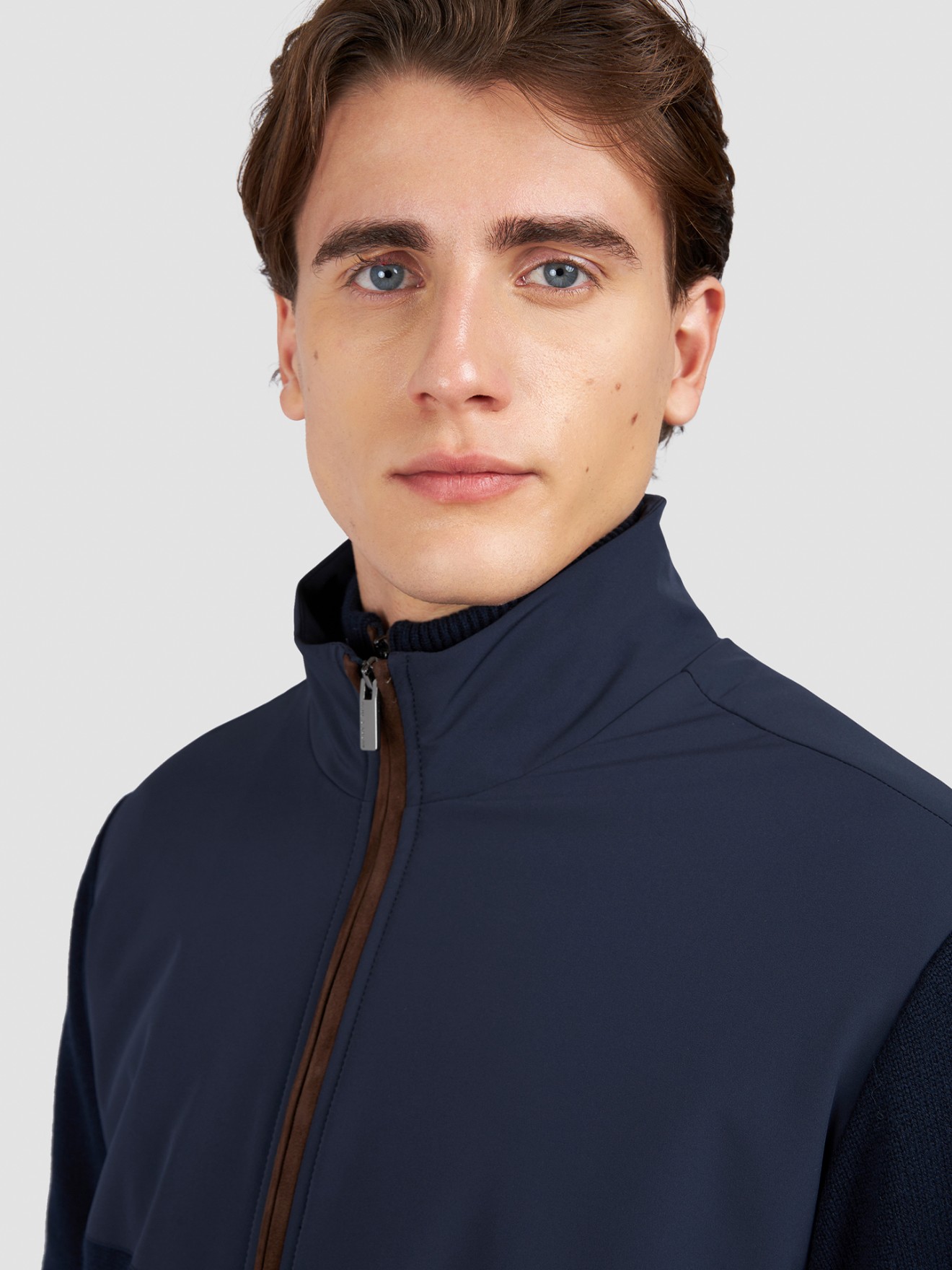 Blus�o Combinado com Gola Alta