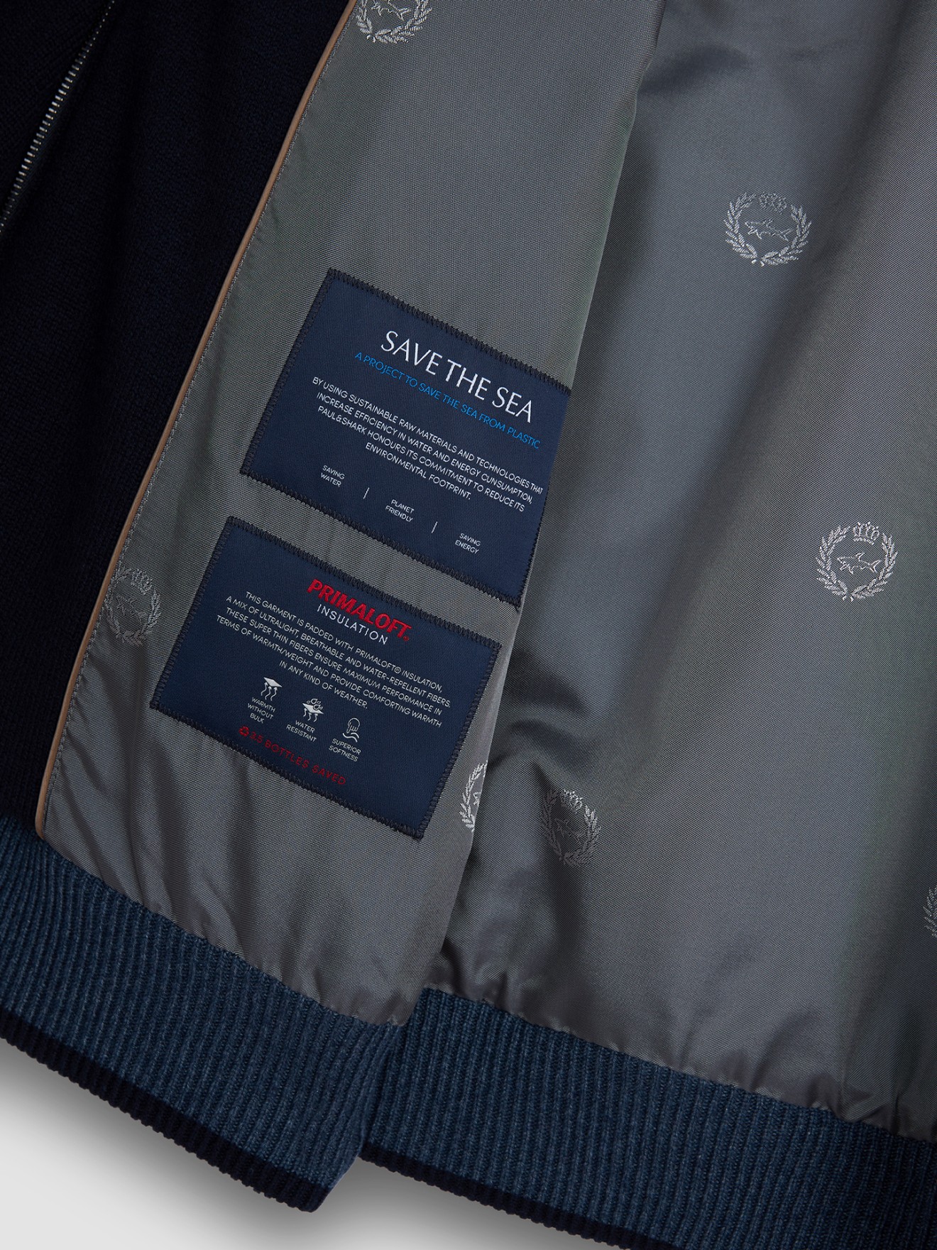 Blus�o Combinado com Gola Alta