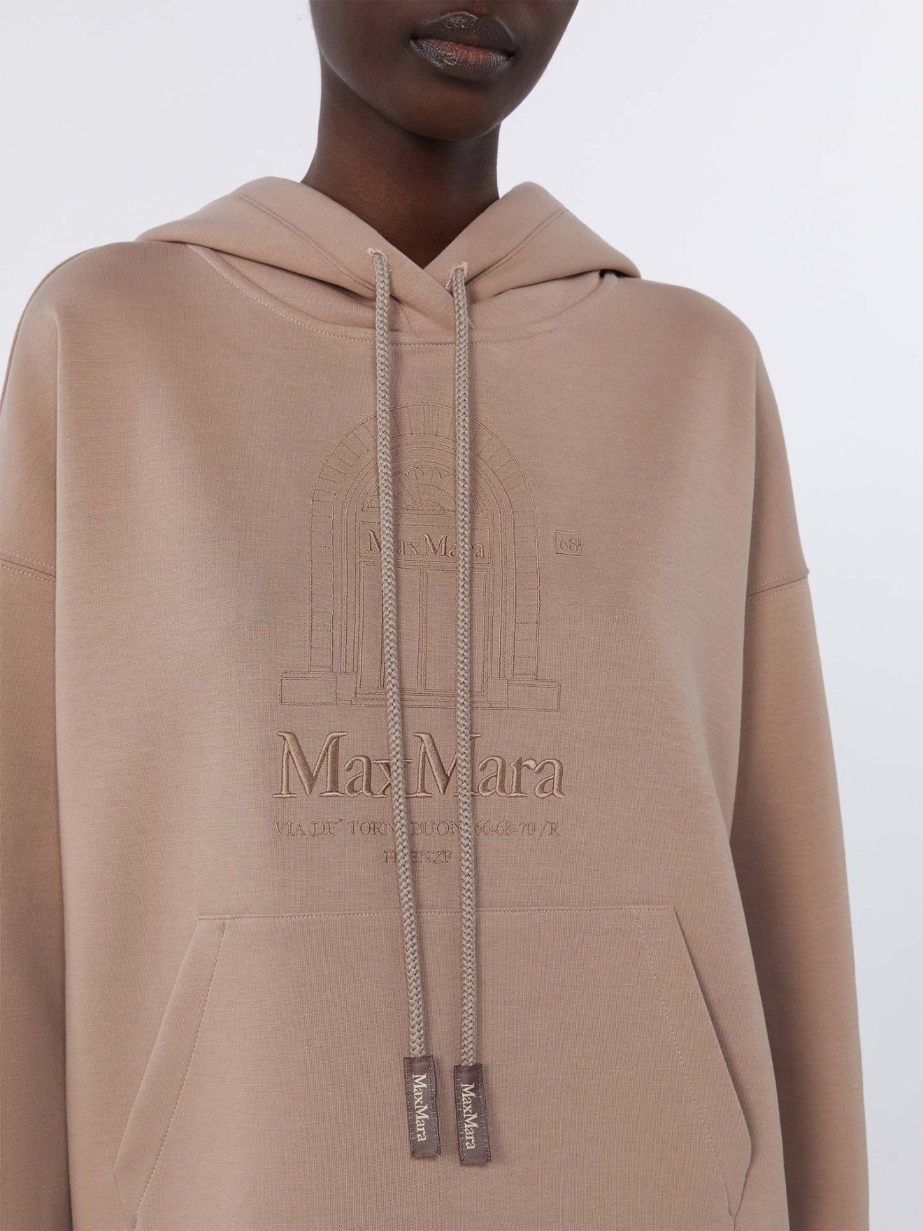 Sweatshirt com Capuz SMMANDREA
