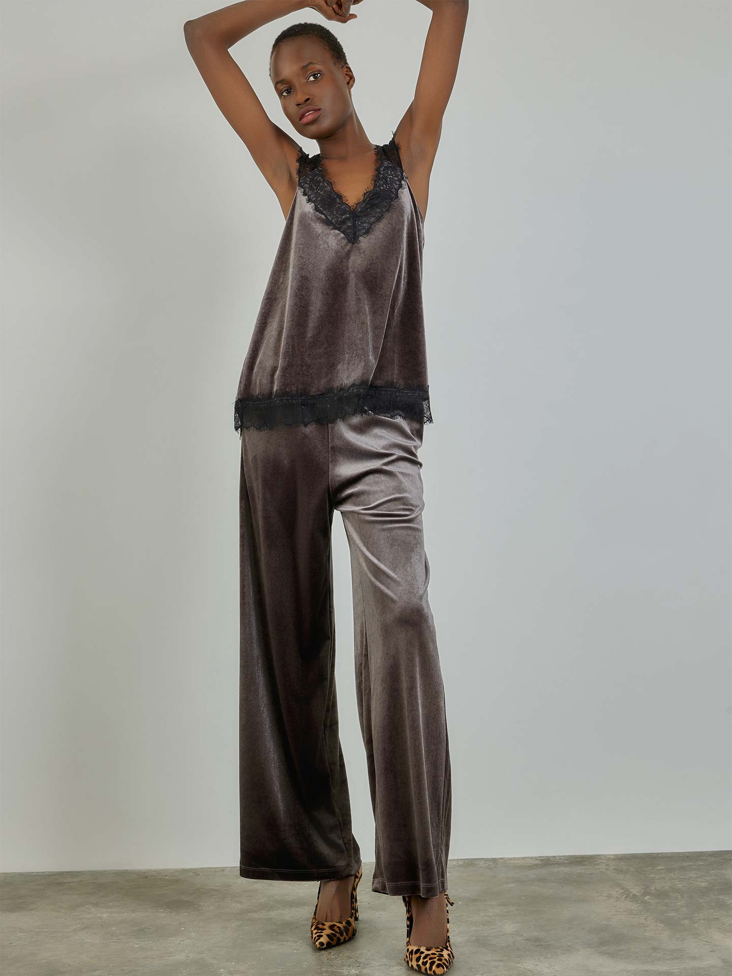 Calças de Veludo Wide Leg