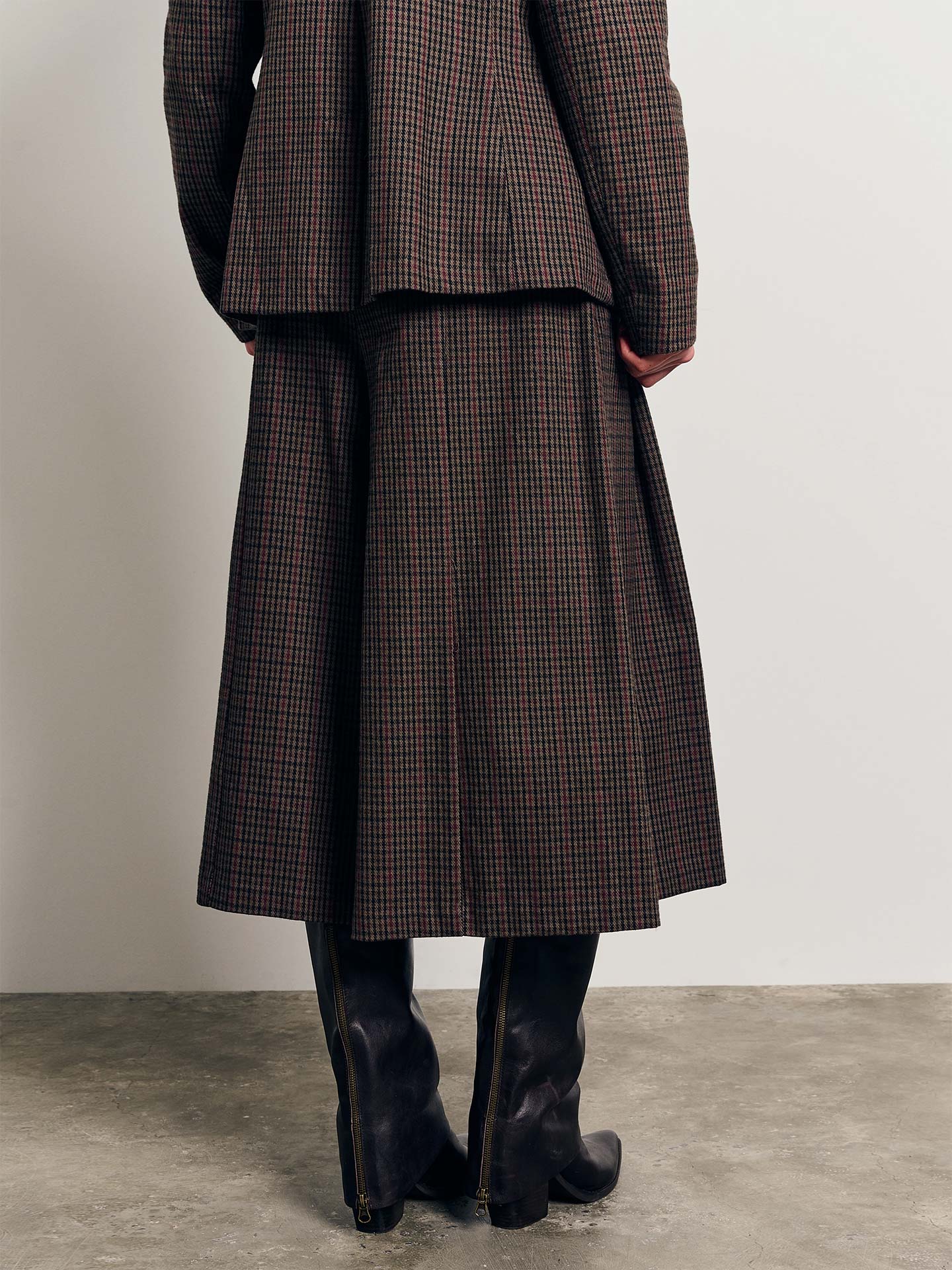 Calças Culotte com Pregas e Padrão Xadrez