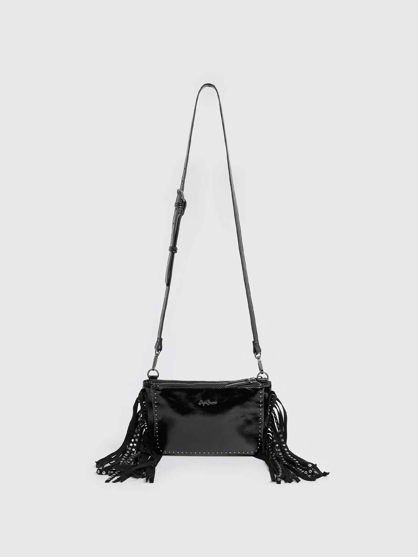 Mala de Tiracolo com Tachas e Franjas