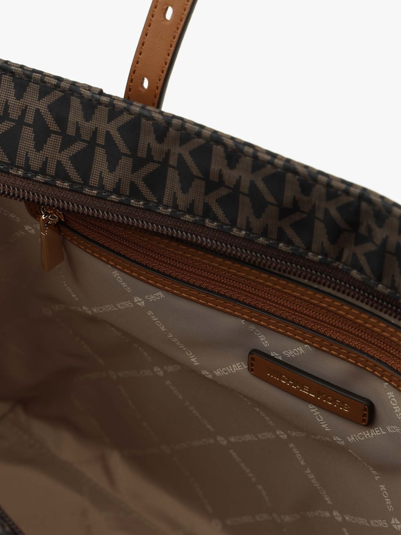 Tote Bag com Monograma