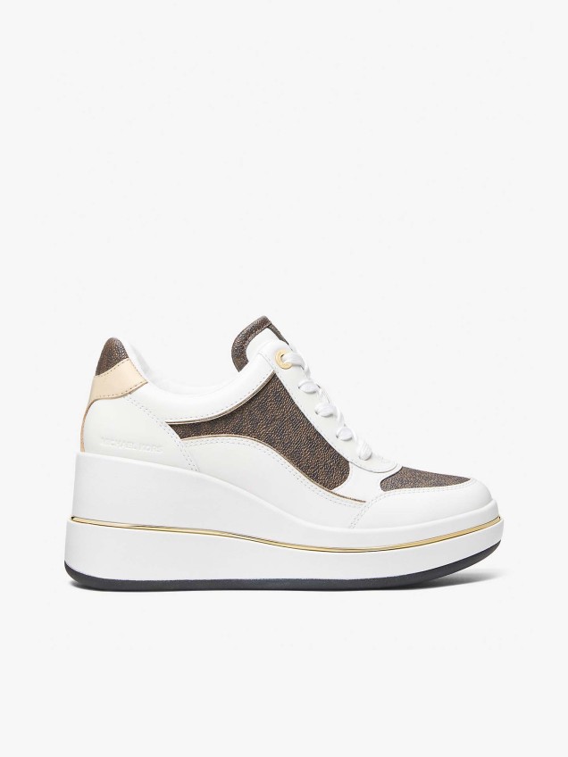 Sapatilhas com Cunha Emmy