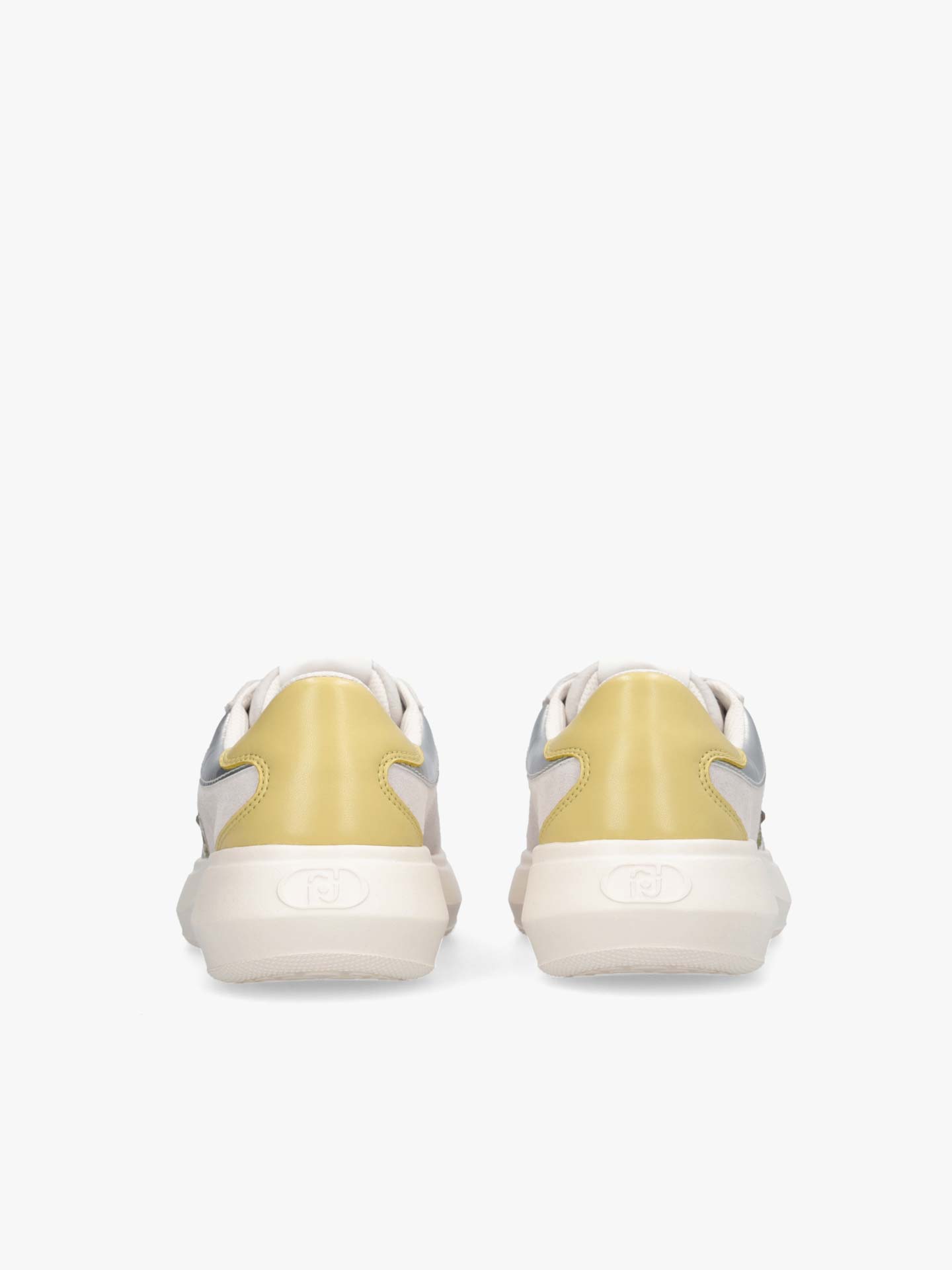 Sapatilhas em Camurça com Sola Plataforma