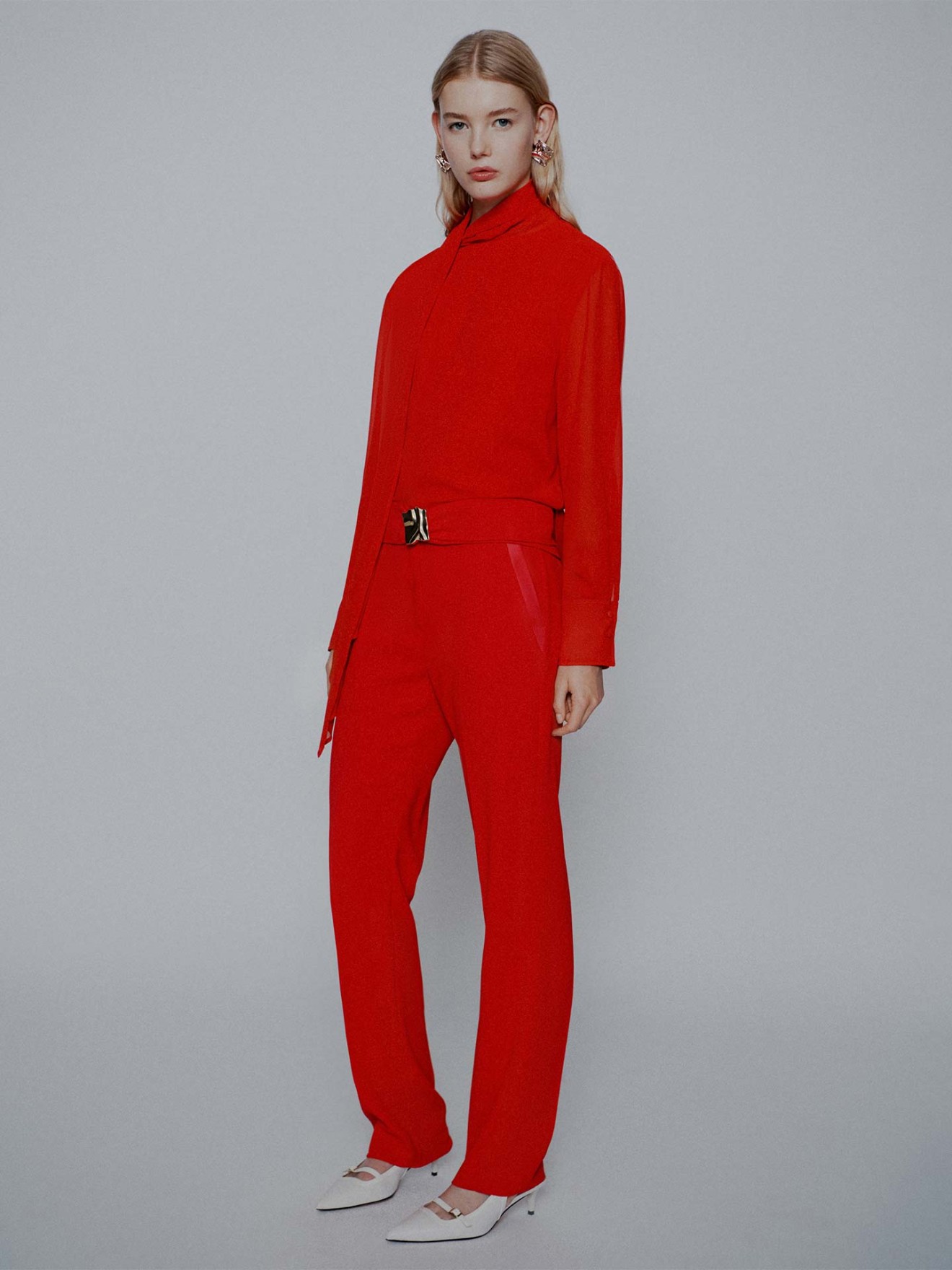 Cal�as de Corte Reto MLTELICA