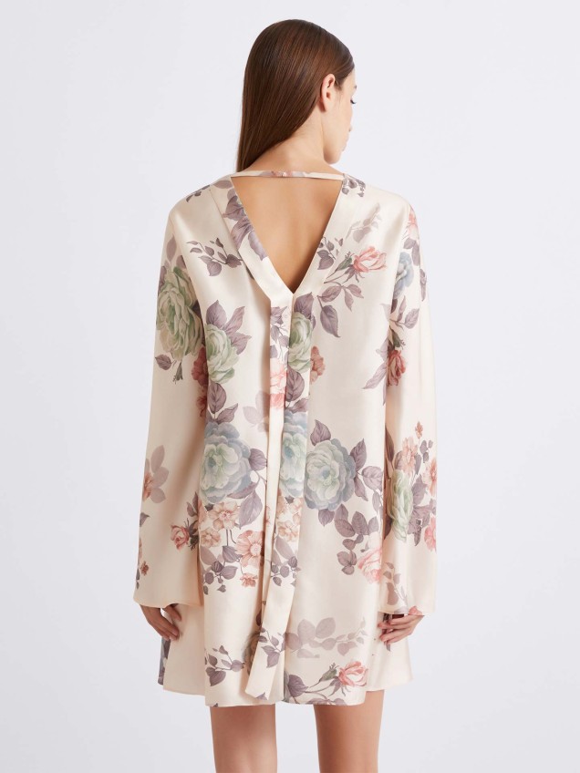 Vestido Curto Evasê MLLSAMBA