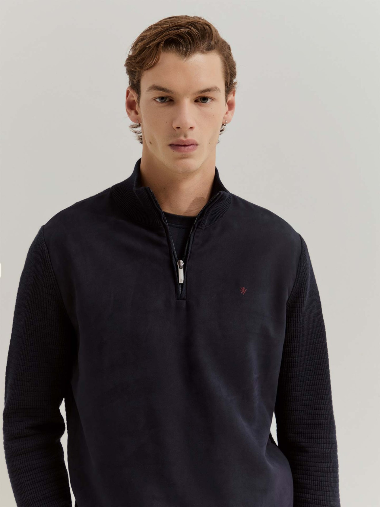 Camisola de Malha Combinada com Fecho