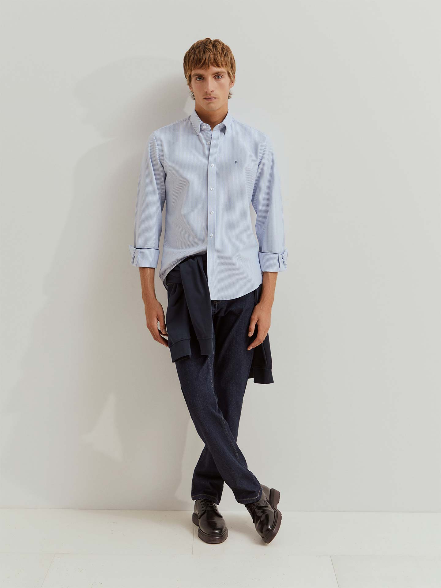 Camisa às Riscas Slim Fit