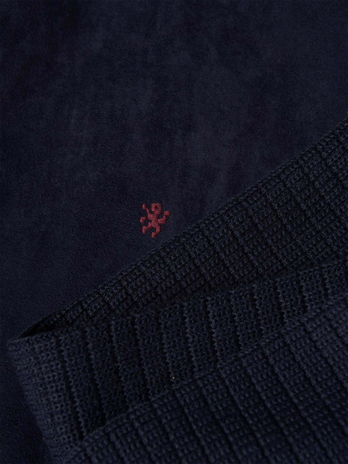 Camisola de Malha Combinada com Fecho