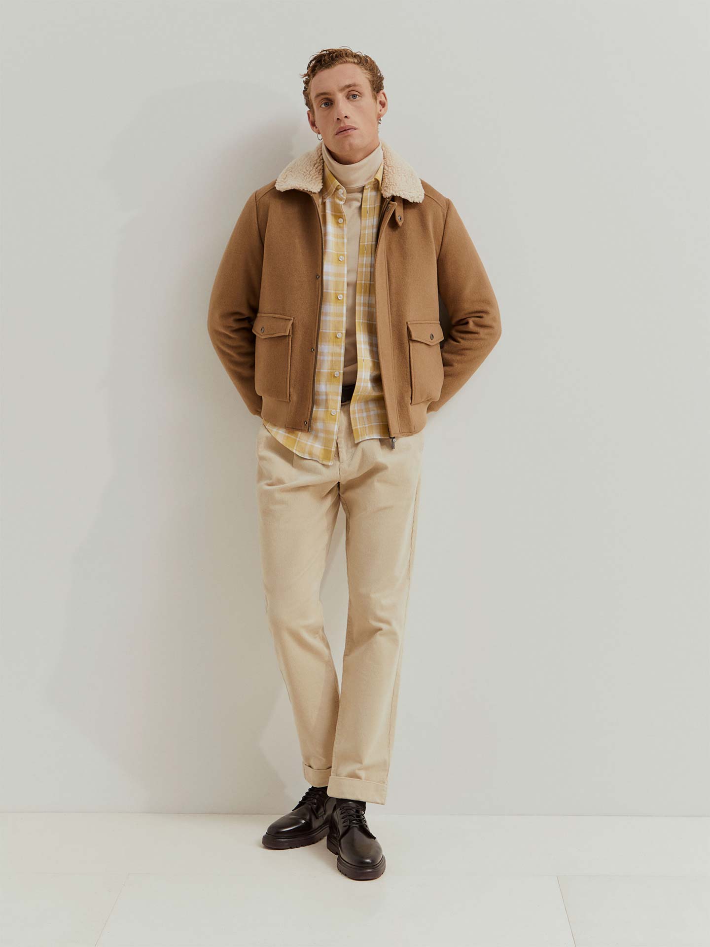 Blusão de Lã com Gola Amovível