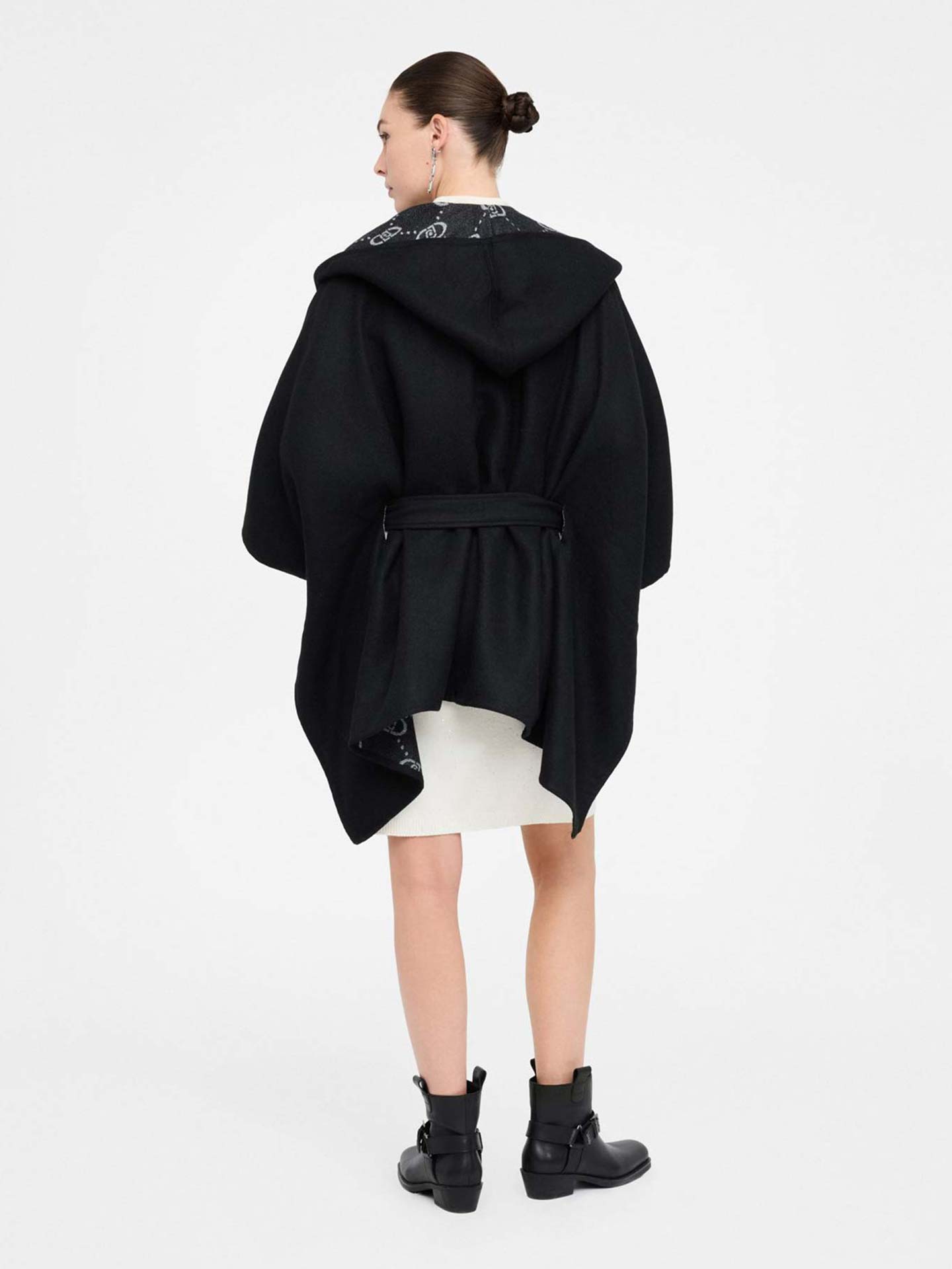 Poncho com Capuz