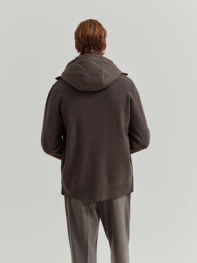 Casaco Combinado com Capuz