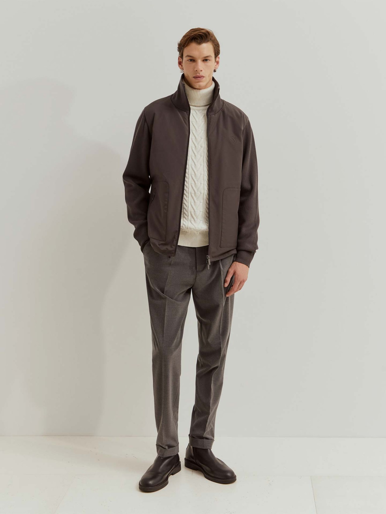 Casaco Combinado com Capuz