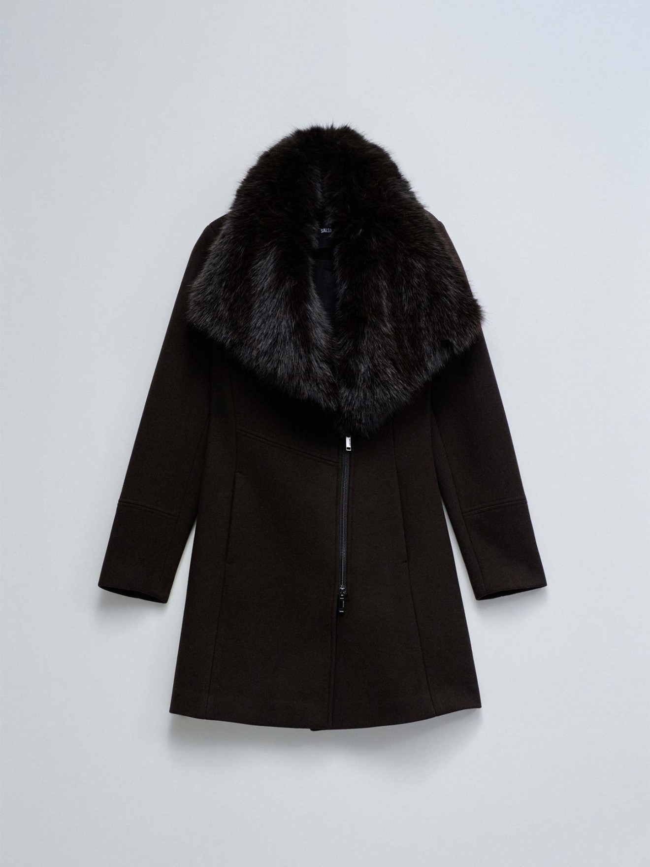 Casaco com Gola de Pelo