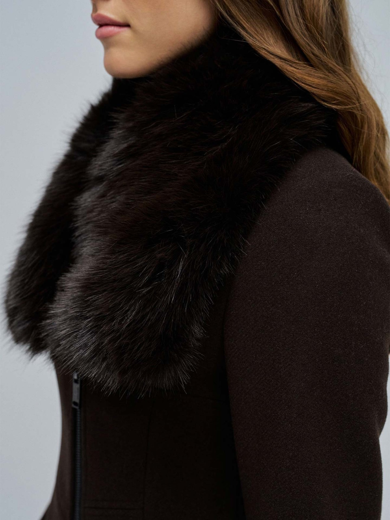 Casaco com Gola de Pelo
