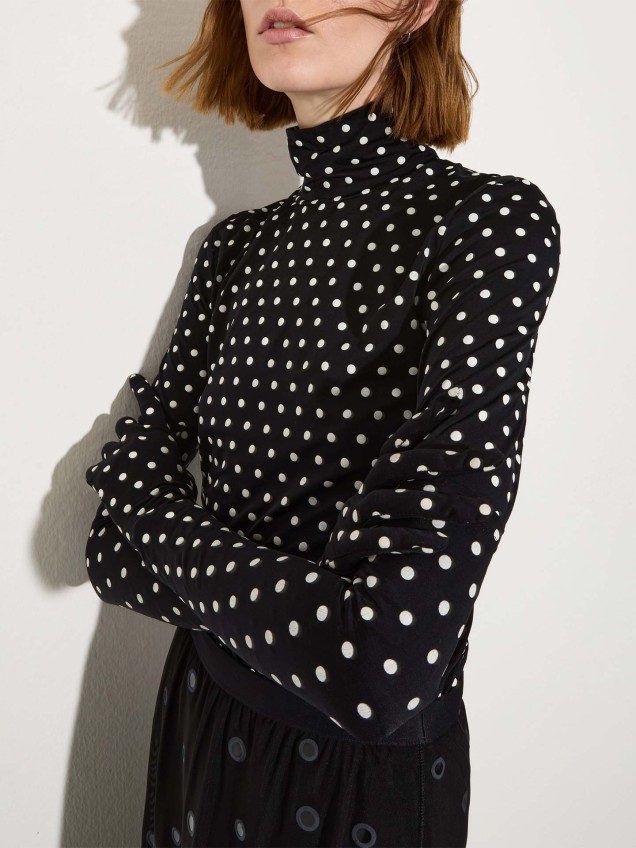 Camisola de Gola Alta e Luvas MCOFUGGITO