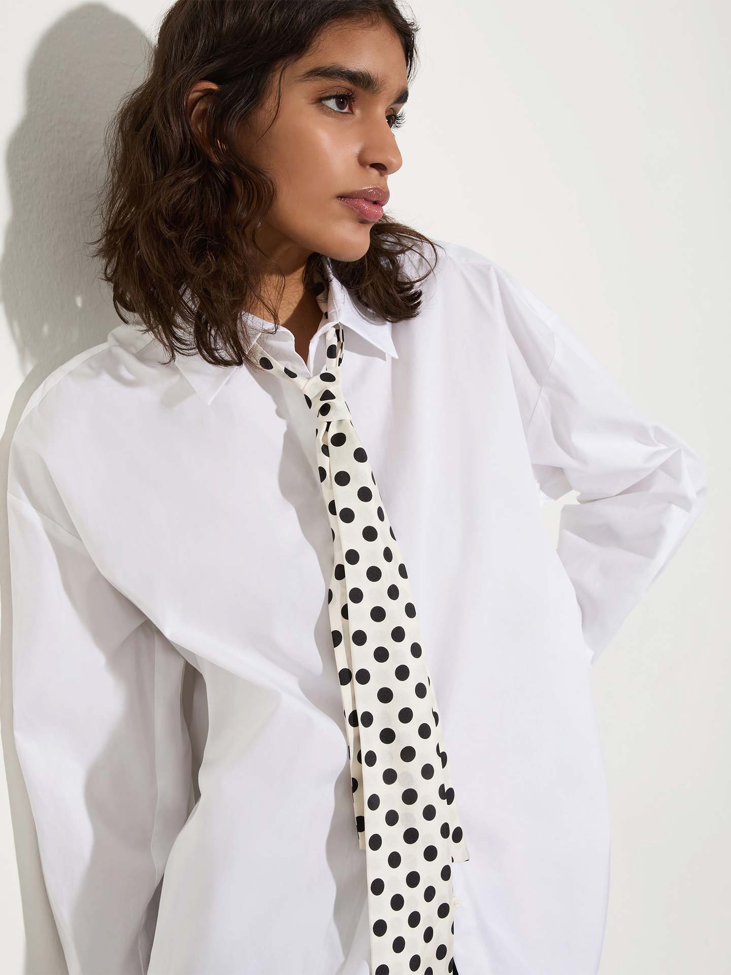 Camisa Oversized com Gravata MCOZEBU