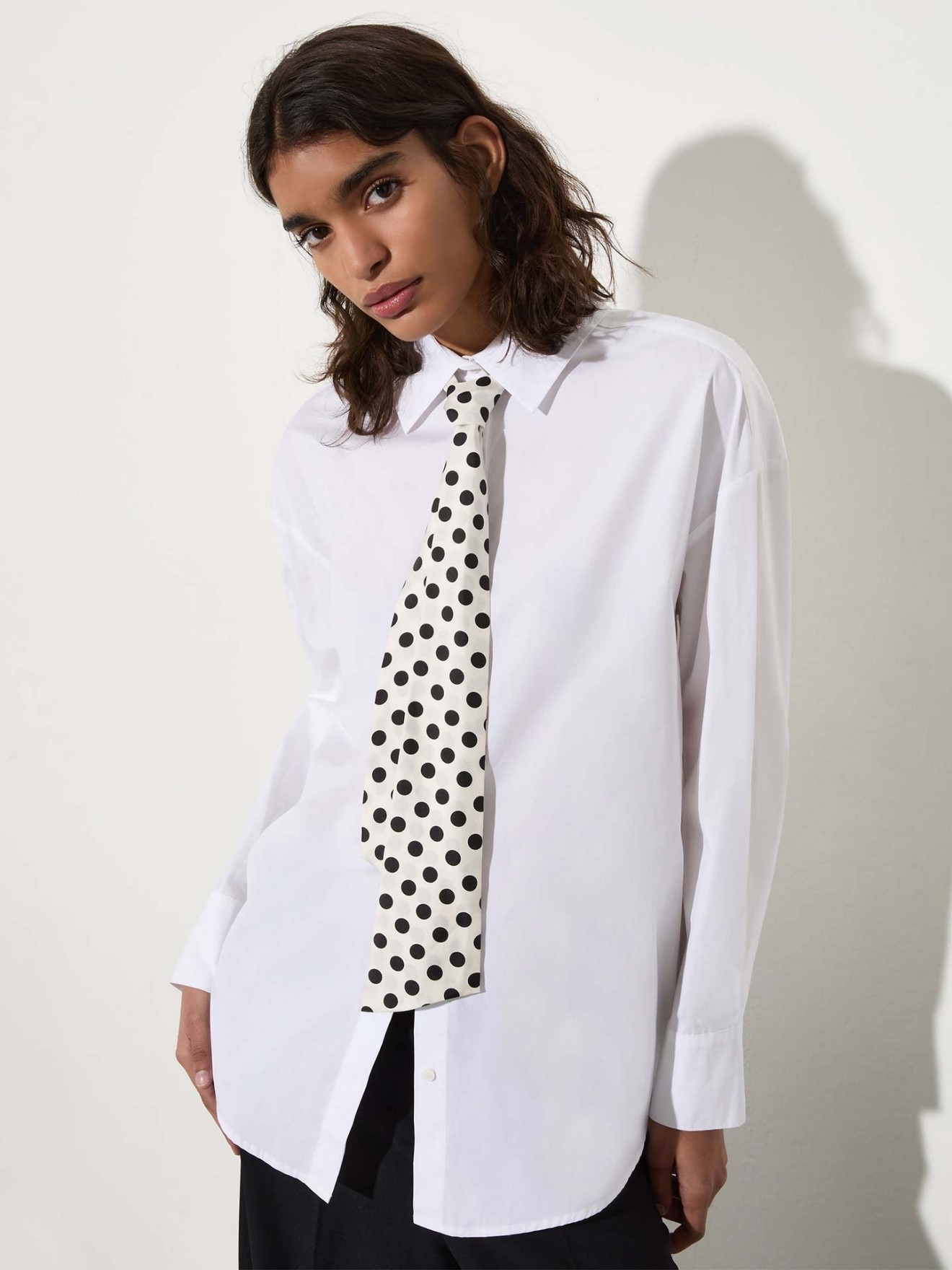 Camisa Oversized com Gravata MCOZEBU