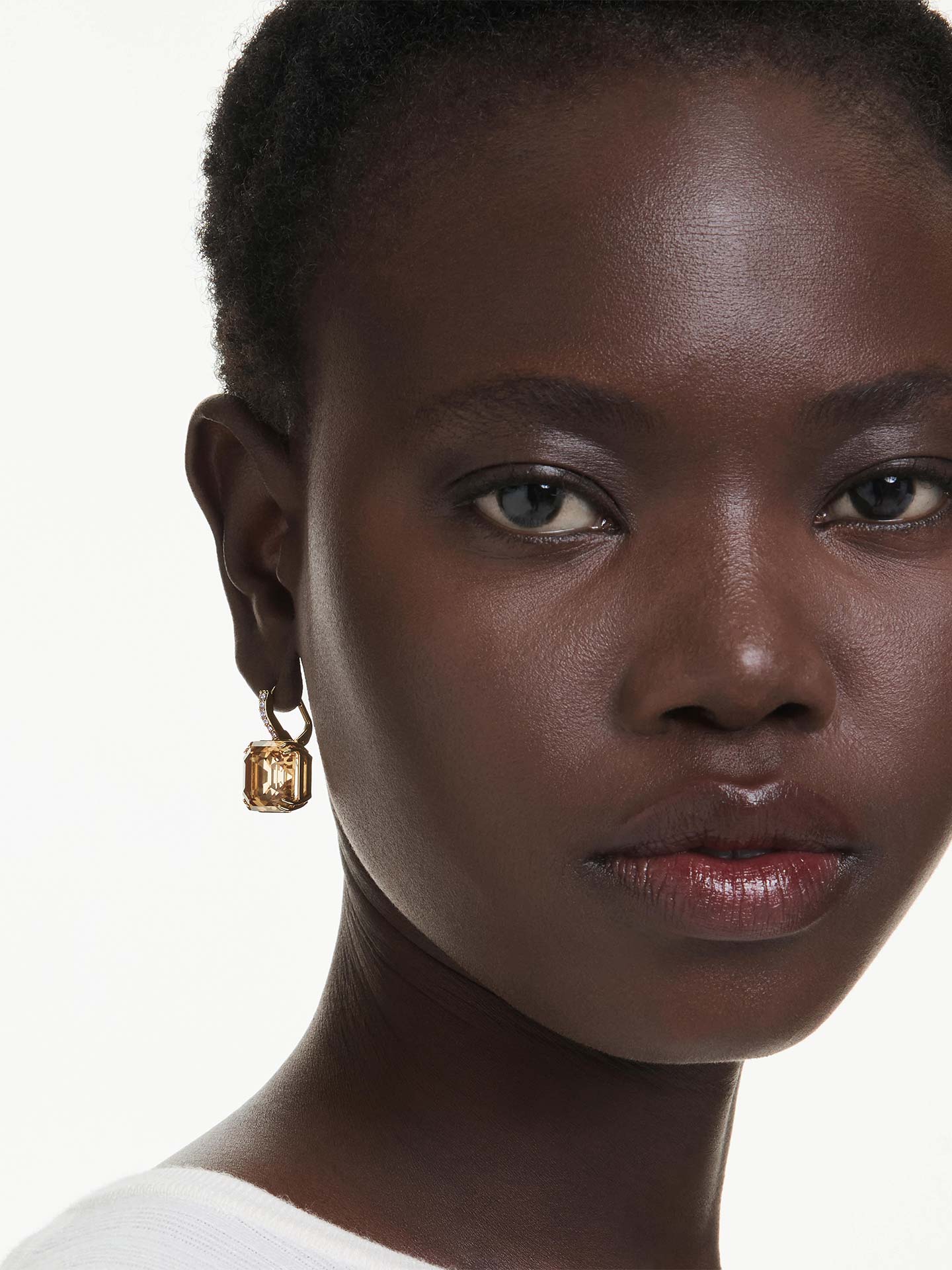 Brincos Compridos Millenia