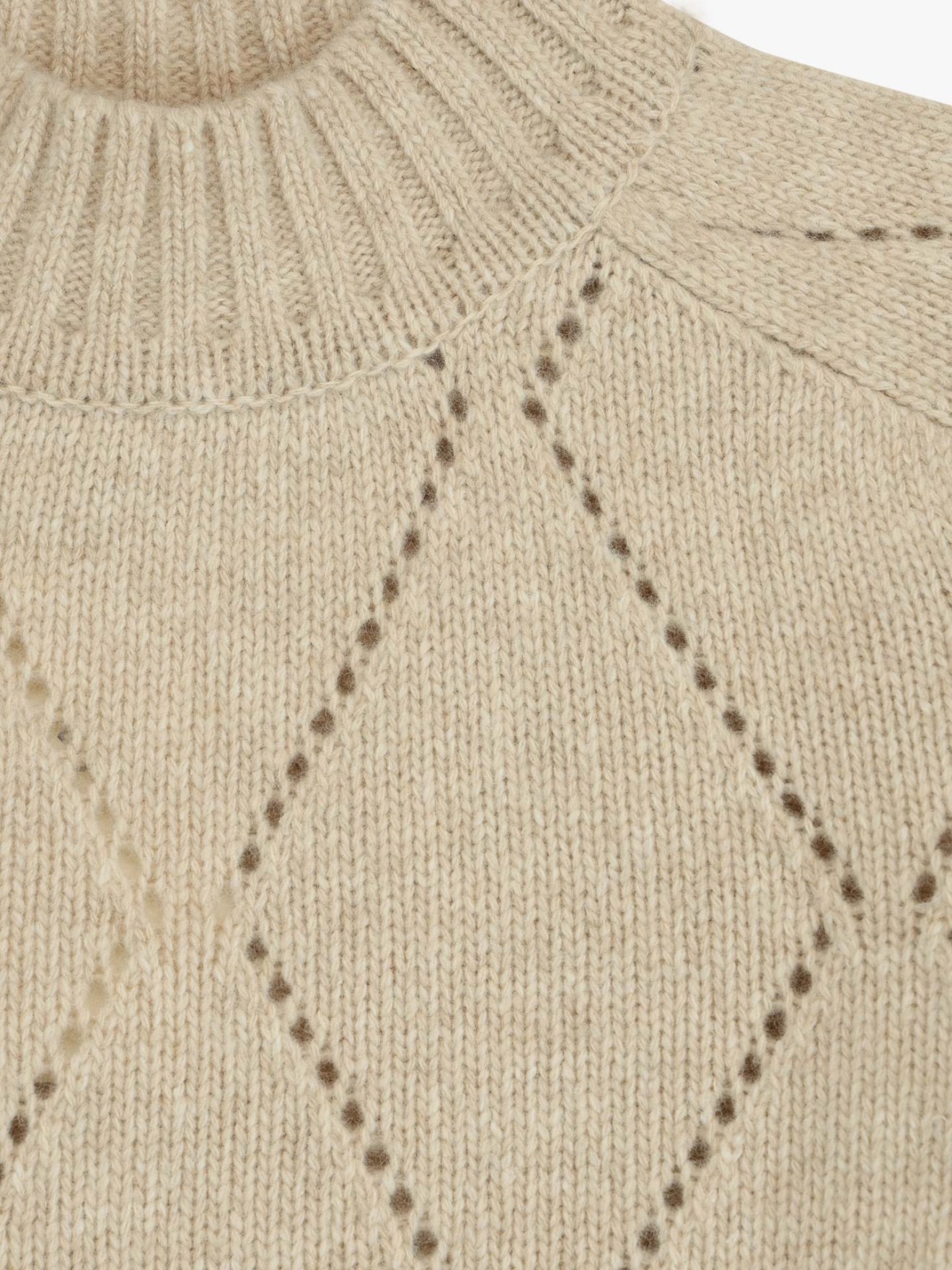 Camisola de Malha com Padro Perfurado