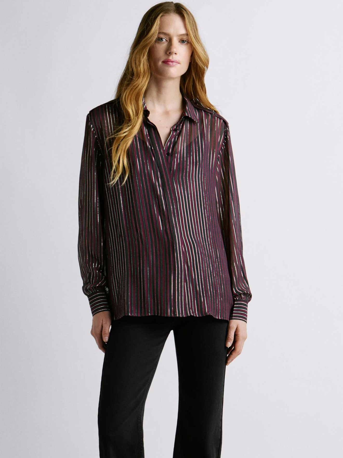 Camisa Fluida Semi Transparente �s Riscas