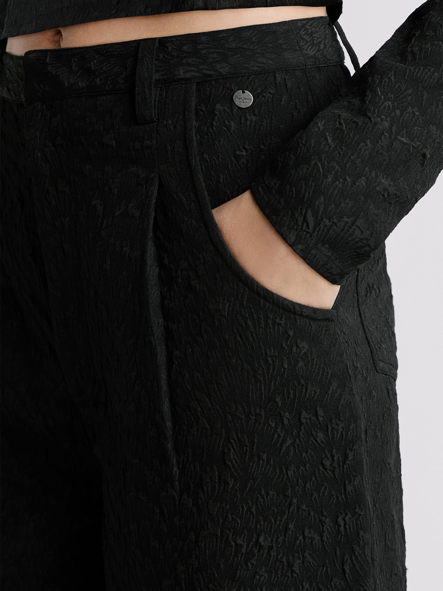 Calças de Cintura Subida Nila