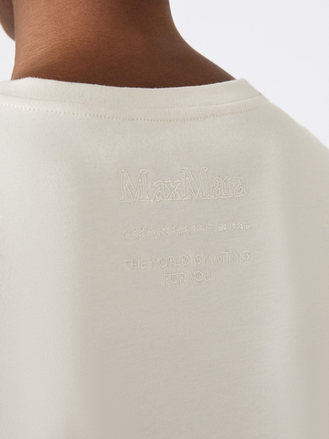 T-shirt com Bordado SMMBELLA
