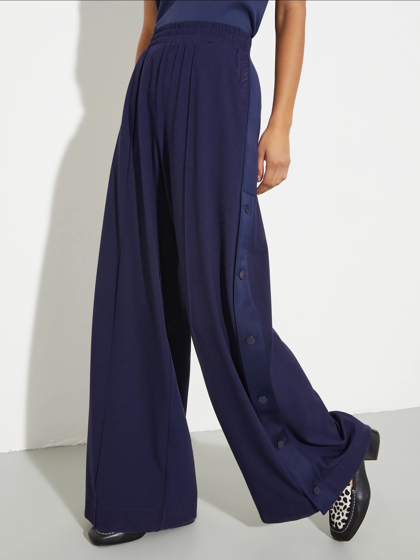 Calças Jogger Largas MCOULULATO