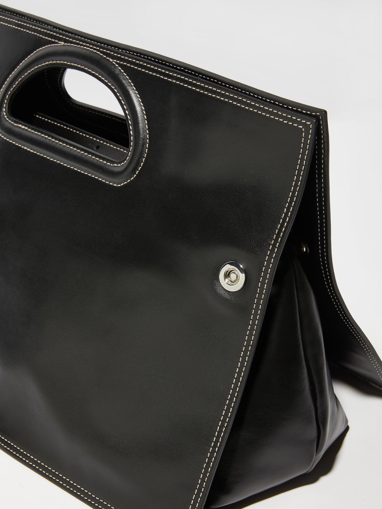 Tote Bag em Pele MCLBIGBOOKBAG3