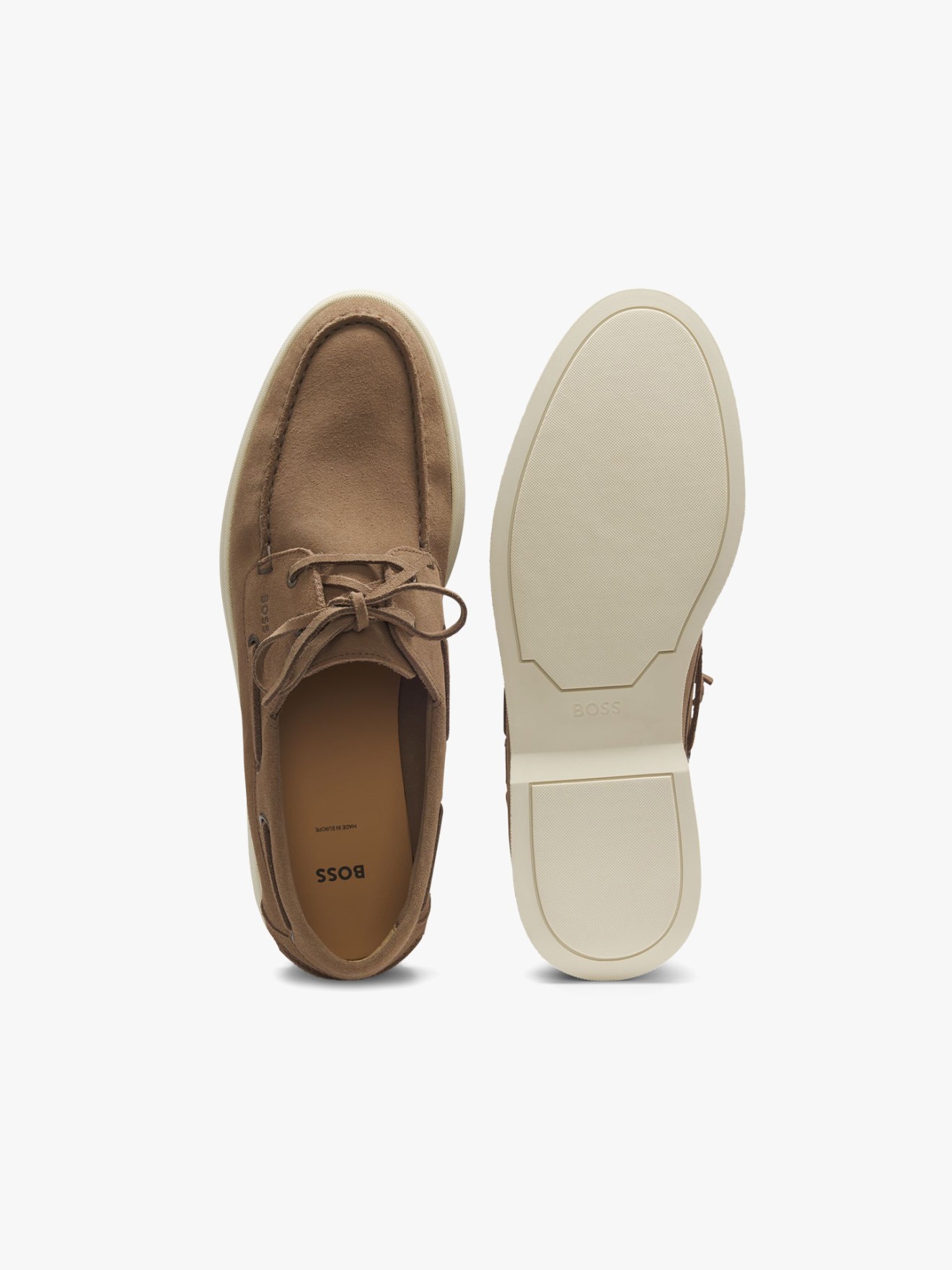 Sapatos de Vela em Camur�a