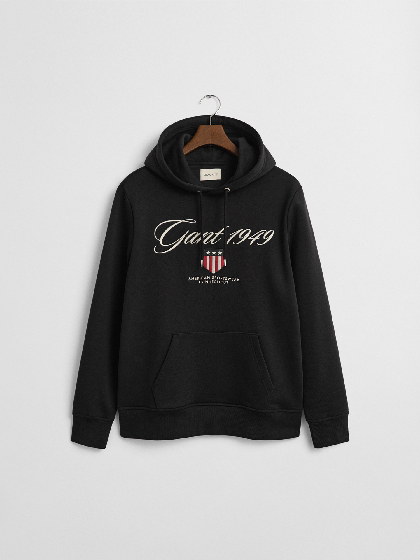 Sweatshirt com Capuz e Bordado