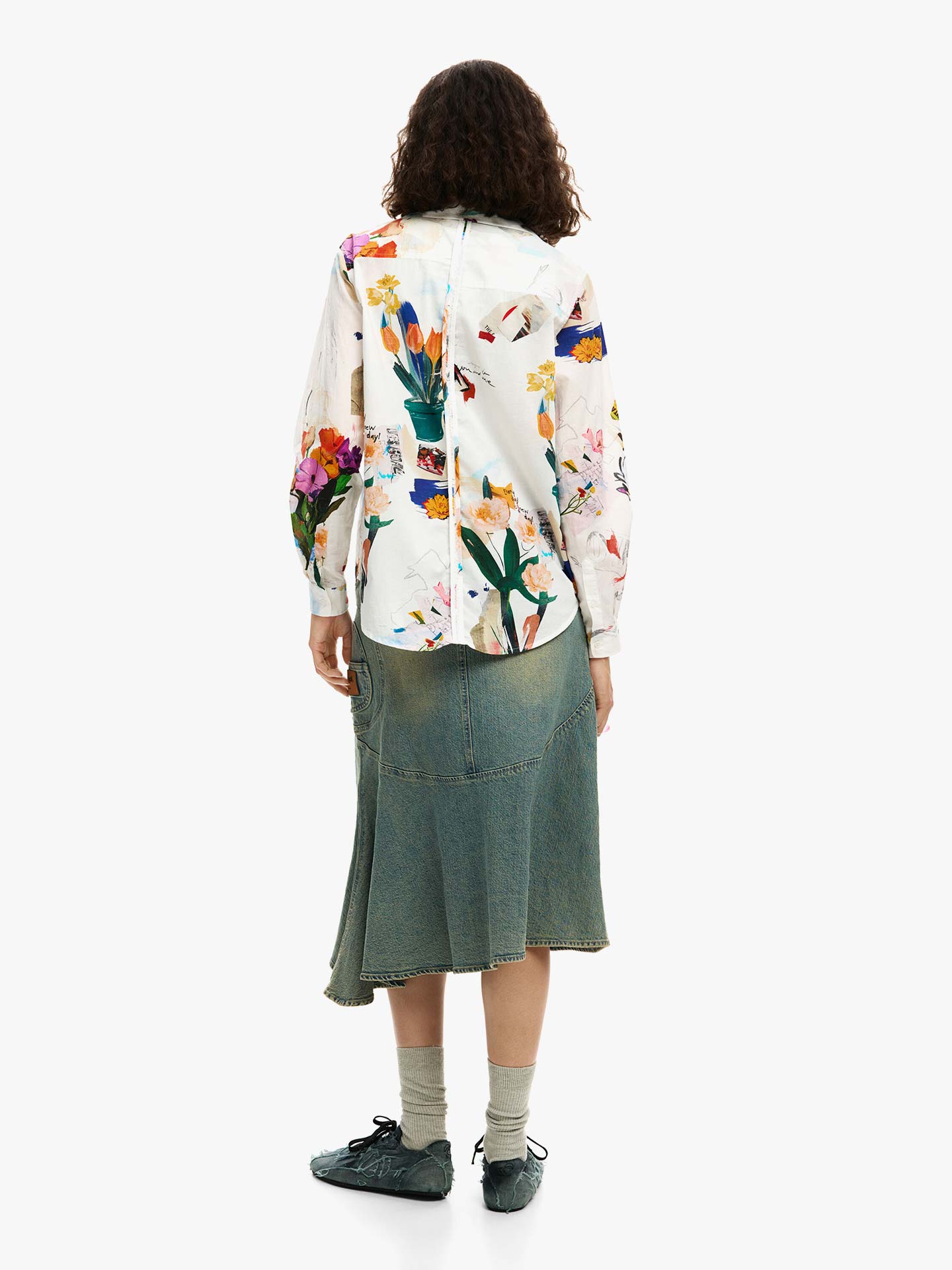 Camisa com Estampado Floral