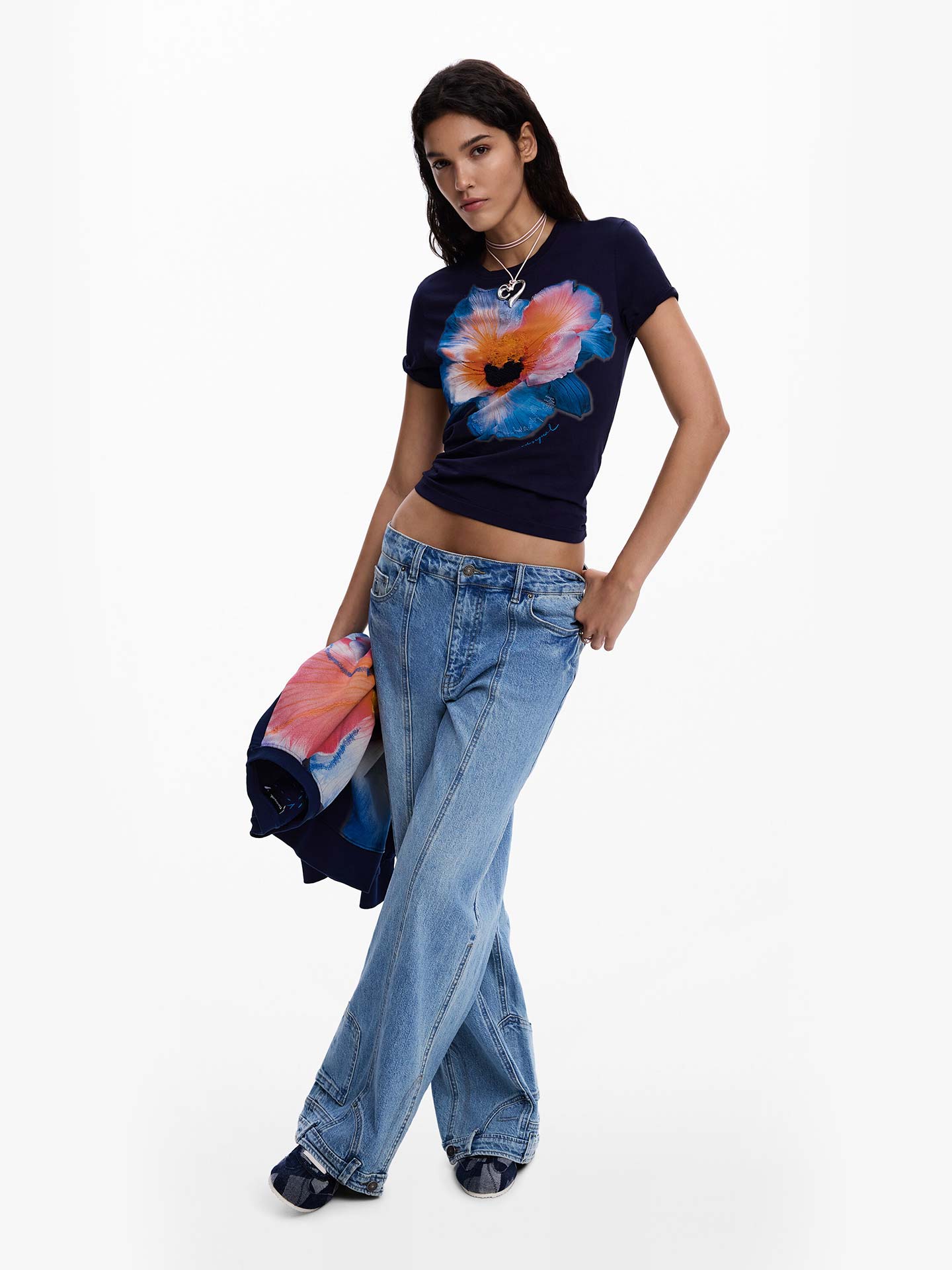 T-shirt Slim Fit com Estampado Floral