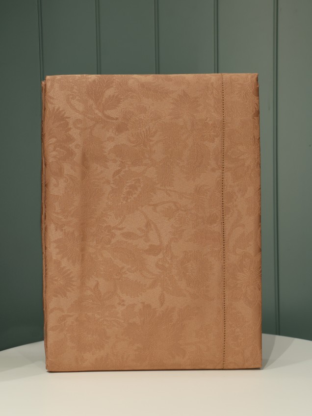 Toalha de Mesa Baronesa