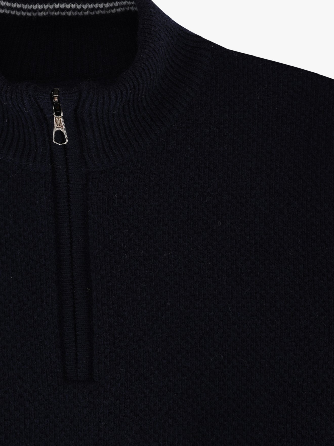 Polo de Malha com Gola Subida e Fecho