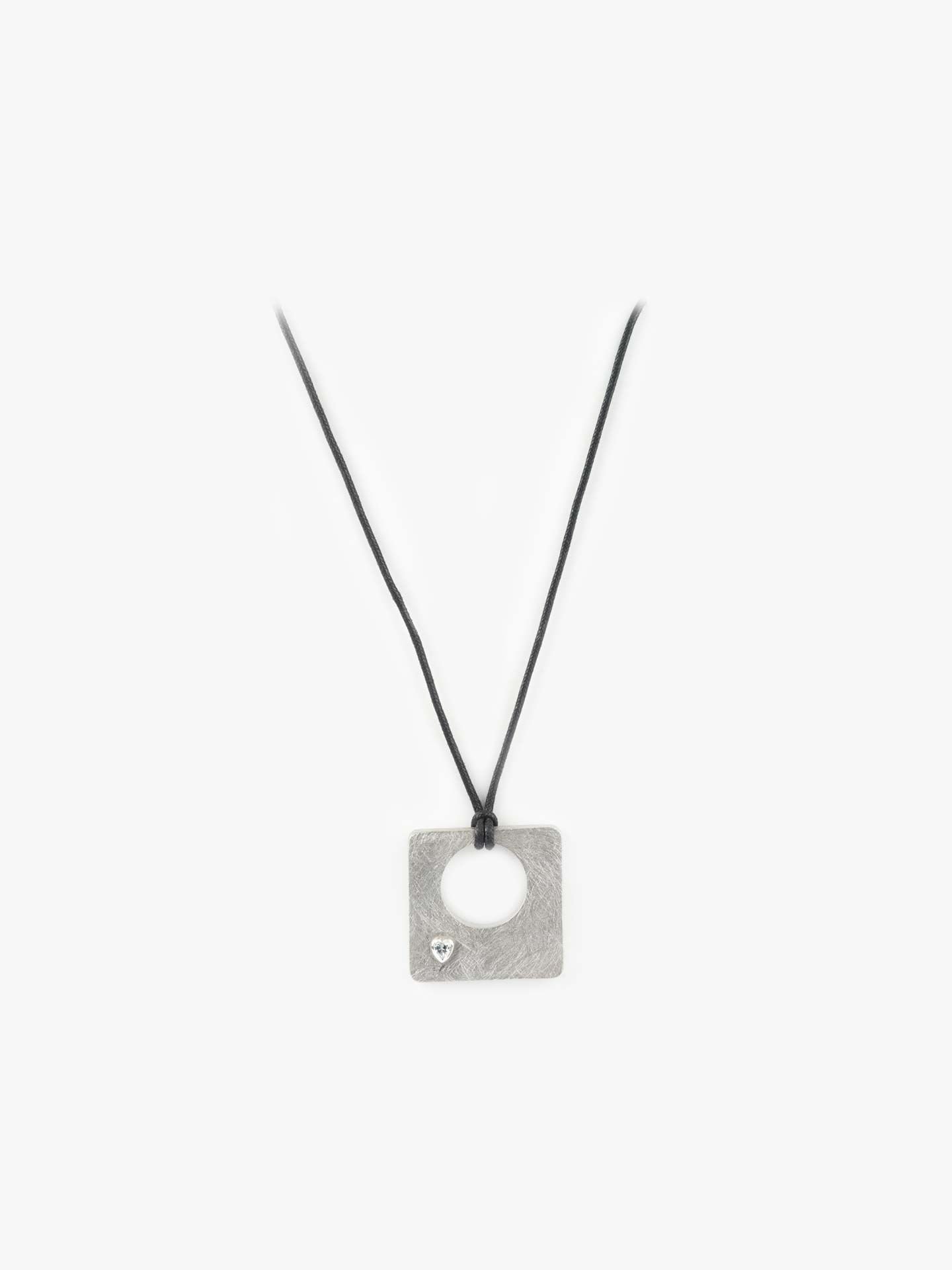 Colar de Prata com Medalha
