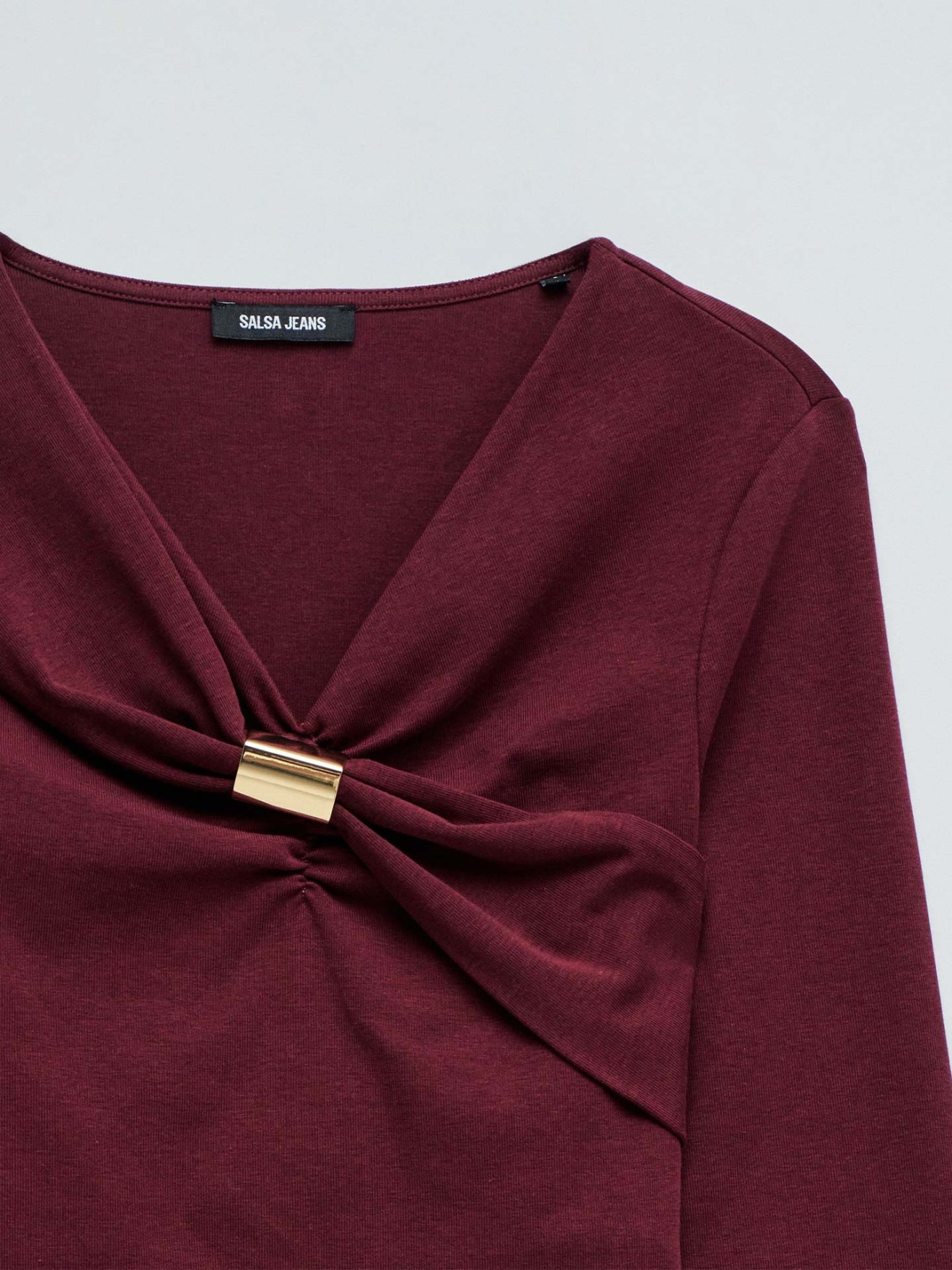 Camisola de Malha Slim Fit com Decote em V