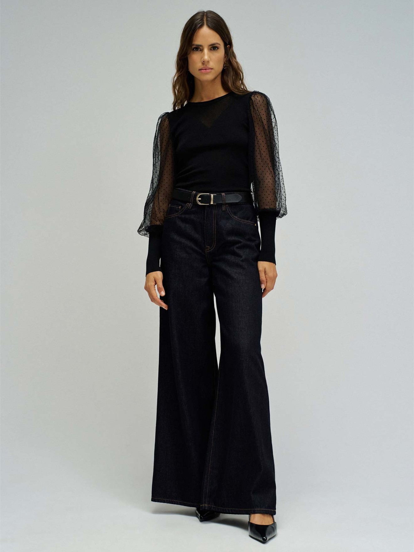 Camisola de Malha Slim Fit com Mangas Abalonadas