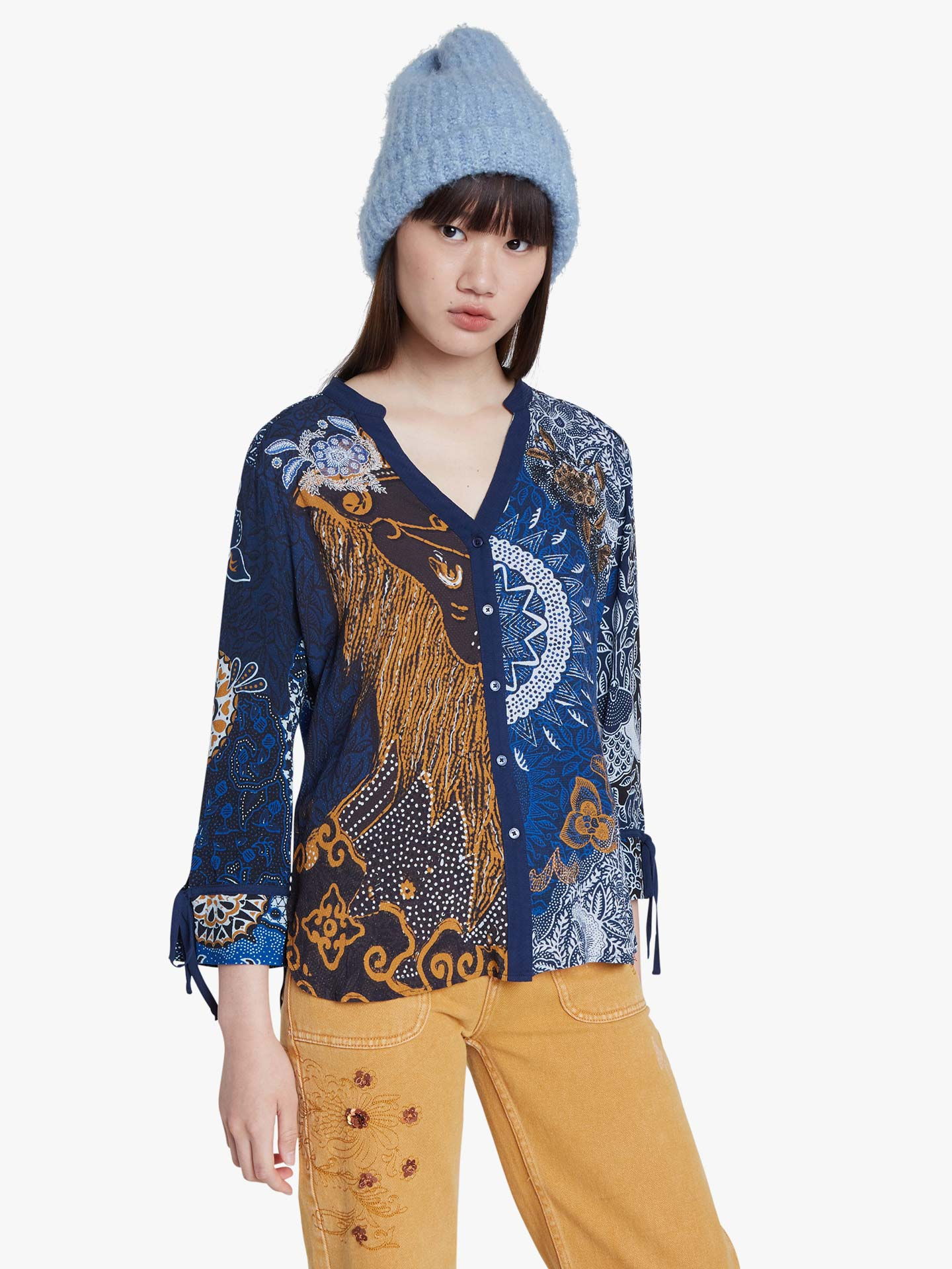 Blusa Abotoada