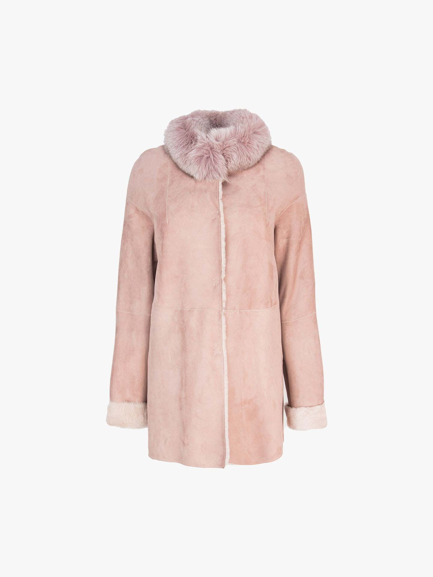 Casaco em pele de ovino